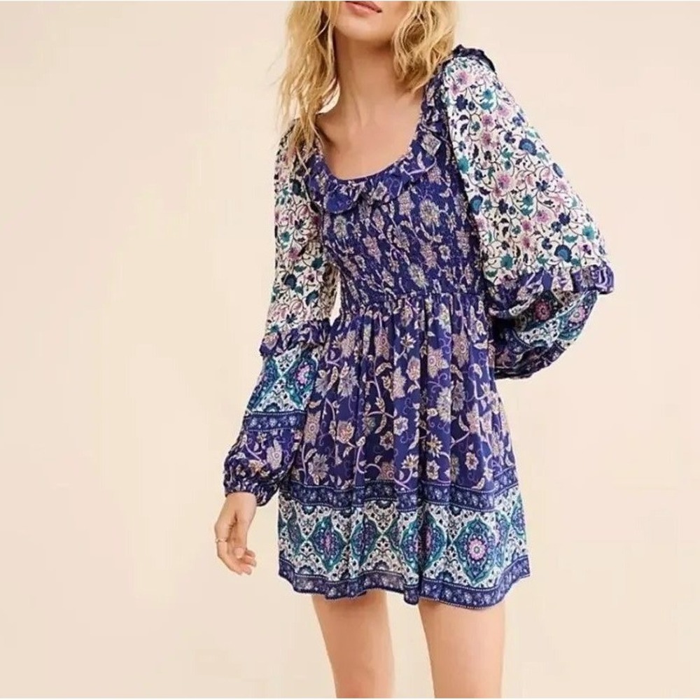 Spell Clairvoyant Mini Dress Blue Floral Paisley Smocked Boho Medium